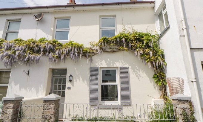 Babbacombe Cottage | Cabin ∙ 3 bedrooms ∙ 6 guests