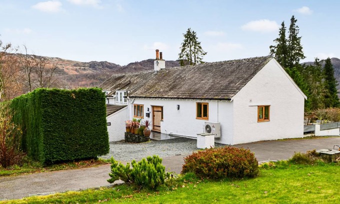 Manesty Cottage | Cabin ∙ 3 bedrooms ∙ 6 guests