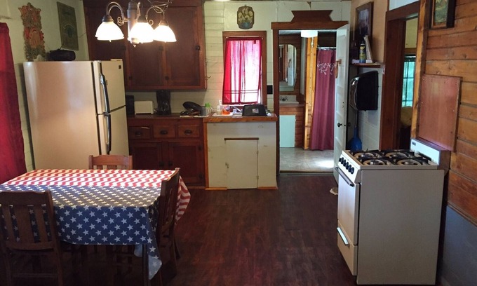 Moran Cabin | Cabin #7 On Beautiful Brevort Lake