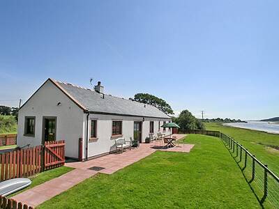 Kelton Cottage | Cabin ∙ 3 bedrooms ∙ 6 guests