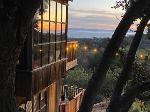 Santa Barbara Villa | Cabin on the American Riviera
