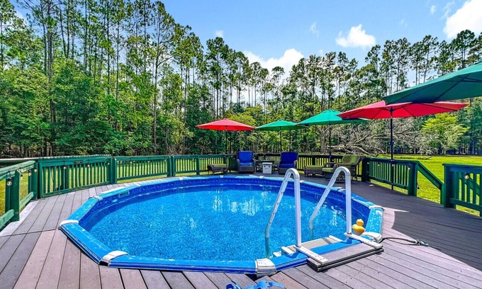 High Springs House | Cabin Retreat on 8.5 Acres – High Springs, FL