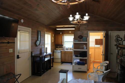 Dennis House | Cabin Three On Stony Point