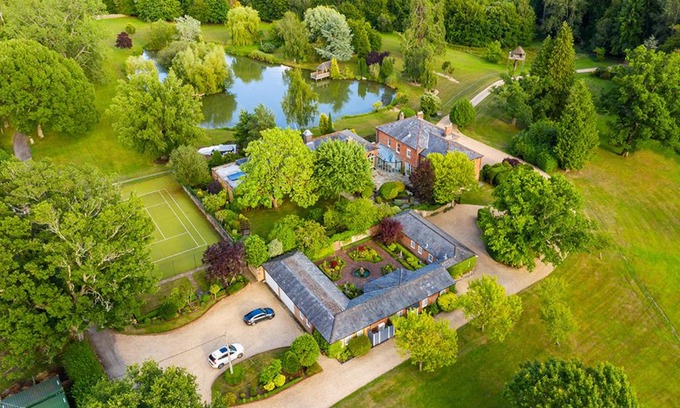 New Forest District House | Cadnam Lodge
