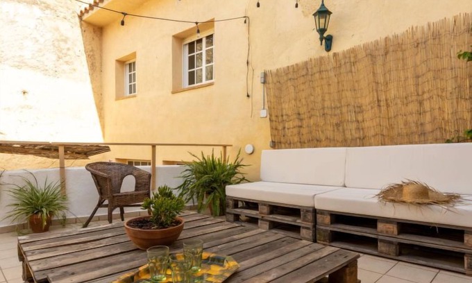 Roda de Bara House | Cal Juan by Interhome