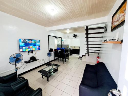 Calapan Apartment | Calapan Transient Molave L48