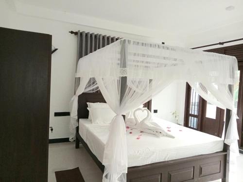 Matara Villa | Calm villa-Mirissa North-Kamburugamuwa-Nearest Madihe East