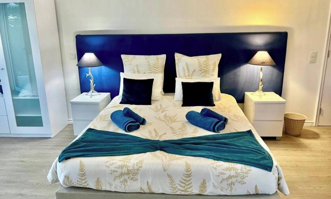 Caloura Apartment | Caloura Ocean Accommodation