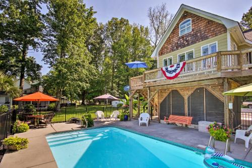 Camden House | Camden Home on Lake Wateree with Boat Dock!