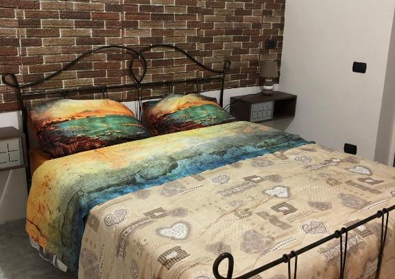 Licola Bed & Breakfast | Camera dell' antico Arco Romano