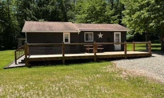 Tylersburg House | Camp Bear Bottom