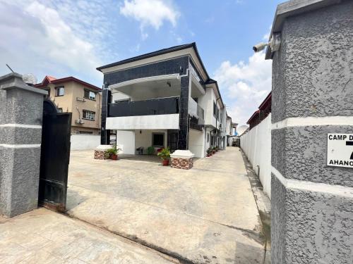 Oshodi-Isolo Apartment | CampDavid Luxury Apartments Ajao Estate Airport Road Lagos 0 8 1 4 0 0 1 3 1 2 5