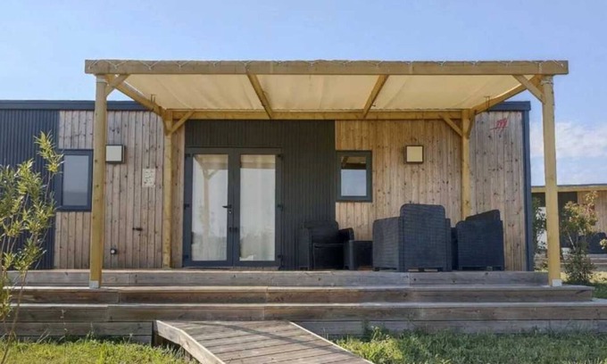 Mont-pres-Chambord House | Camping 3 étoiles - Piscine - ccbadcc