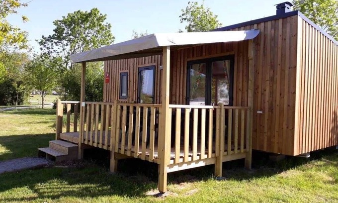 Pouzauges House | Camping 3 étoiles - ccbbhda