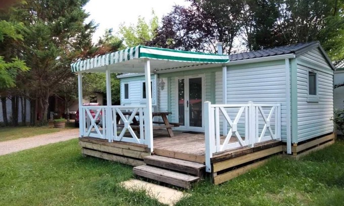 Devillac House | Camping 3 étoiles - Piscine - efahff