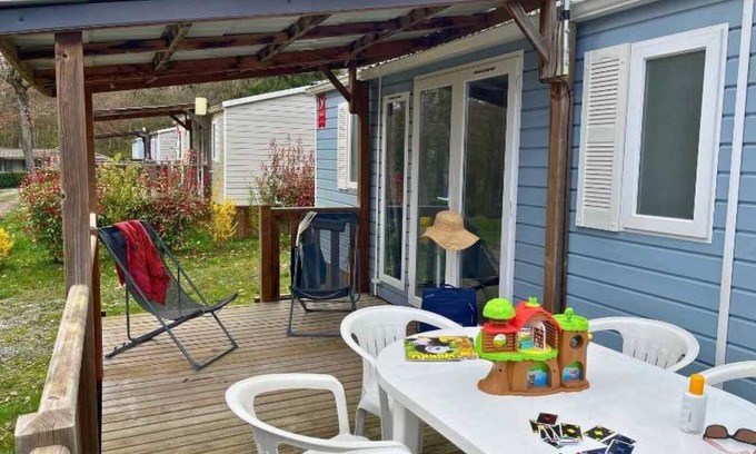 Messery House | Camping 3 étoiles - Piscine - ccafbic