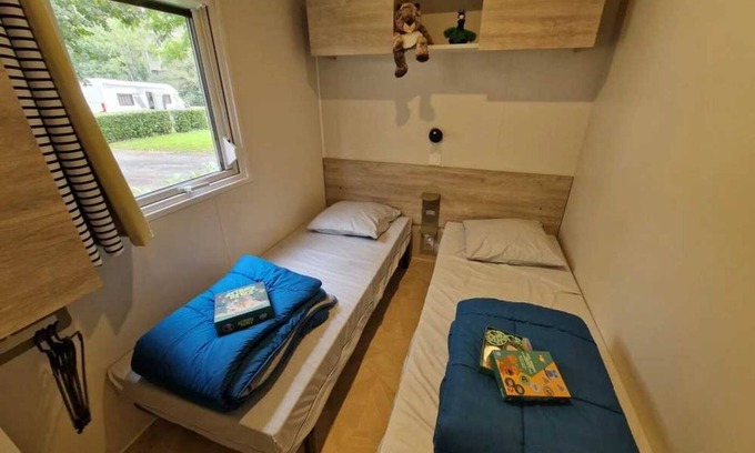 Saint-Geniez-d'Olt House | Camping 4 étoiles - Parc aquatique - efah0c