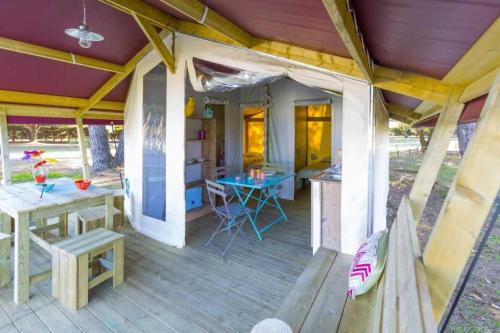Lansargues Other | Camping 4 étoiles - Piscine - ccbahea