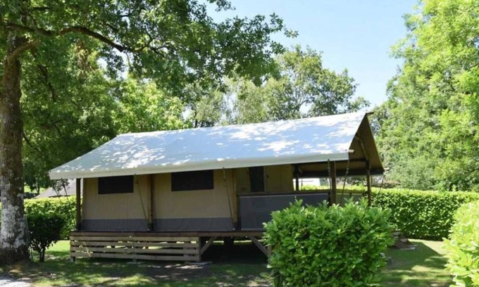 Aramits House | Camping 4 étoiles - Piscine - ccbbdhf