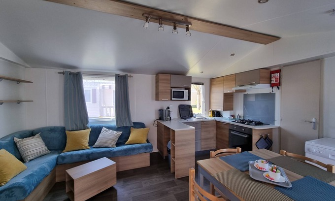 Coulanges House | Camping 4* 3 CH 2 SDB- Washing machine- Dishwasher Large terrace