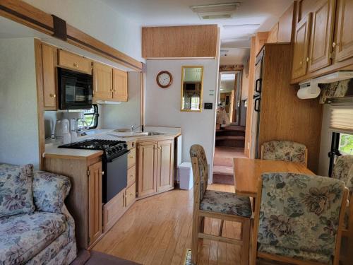 La Matapedia Regional County Municipality Other | Camping Beaurivage 1- Pret à camper entièrement équipée pour 6 personnes