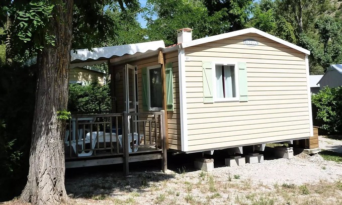 Saint Maime House | Camping Flower La Rivière * - Mobil Home Confort 2 rooms 2 people