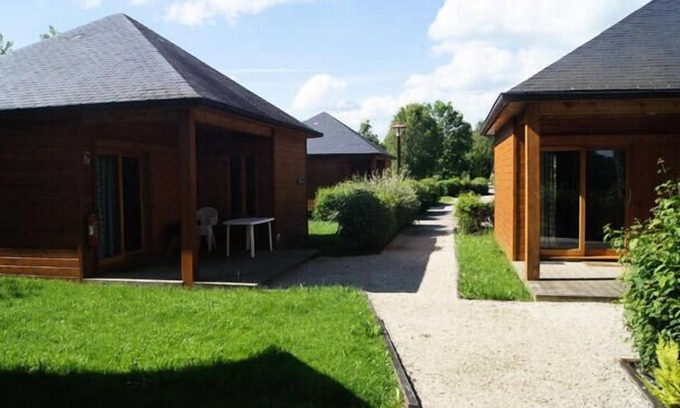 Argonne Ardennaise Ski Chalet | Camping Flower la Samaritaine*** - Standard Chalet 3 rooms 4/6 people