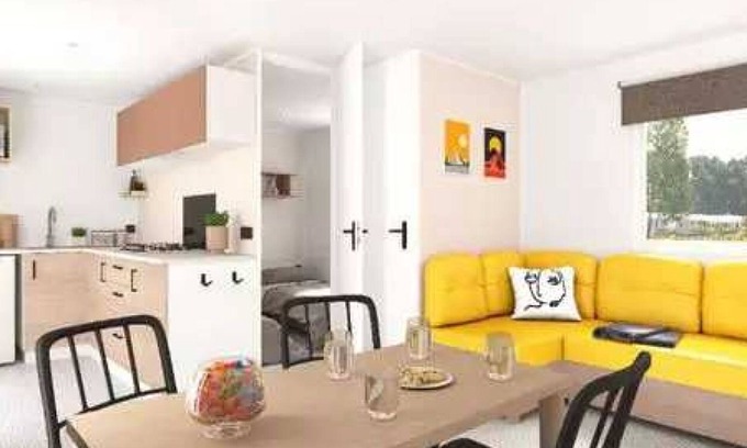 Saint-Saturnin-les-Apt House | Camping 3 étoiles - Piscine - eebbci