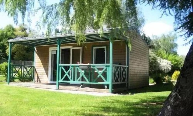 Saint-Nicolas des Eaux Ski Chalet | Camping Le Clos du Blavet * - Chalet CANELLE 24m2/2 bedrooms - covered terrace 4 people