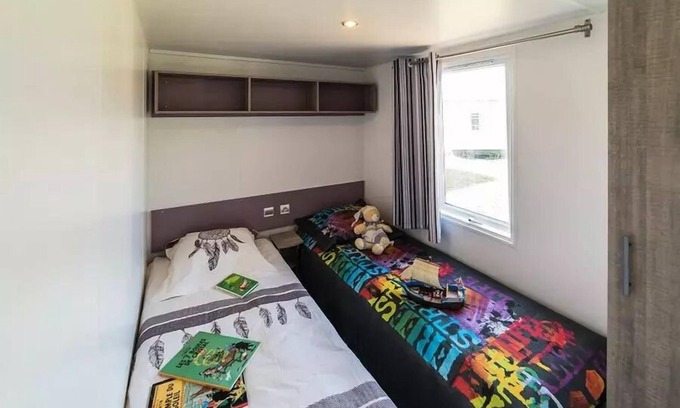 Plougasnou House | Camping maeva Respire Le Domaine de Mesqueau * - Mobile Home SIMPLY Riviera 3 Rooms 4 People + TV