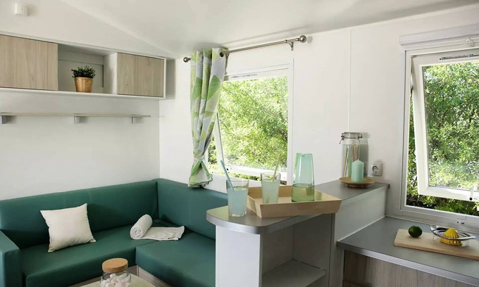 La Petite Motte House | Camping Maïana Resort* - Cottage 4 rooms 6/8 people air-conditioned - TV