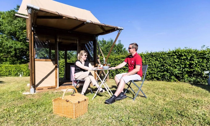 Fleurie House | Campsite La Grappe Fleurie * - La Petite Cadole 2 people