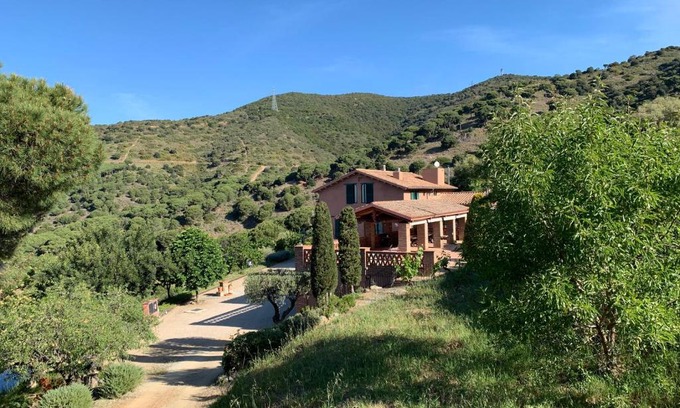 Tiana House | Can Ballús Bed&Breakfast