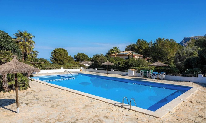 Betlem de Marina House | Can Petit Estel - luxurious villa with shared pool and WIFI