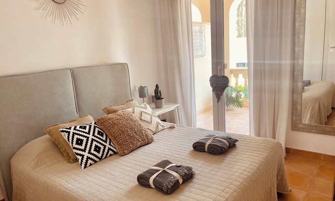 Cala Figuera Apartment | CAN SOMNI - COSY APP. WITH POOL, WINTER HEATING, WIFI, AIR CONDITIONING.
