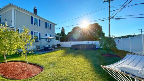 Sagamore House | Canal Retreat with Easy Cape Access with Seasonal Pool