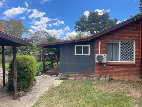 Garran Apartment | Canberra Hospital Blue Daisy
