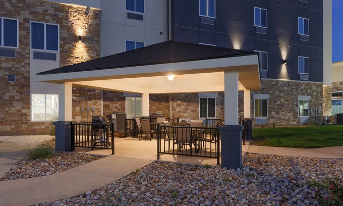 Schertz Hotel | Candlewood Suites San Antonio Schertz by IHG