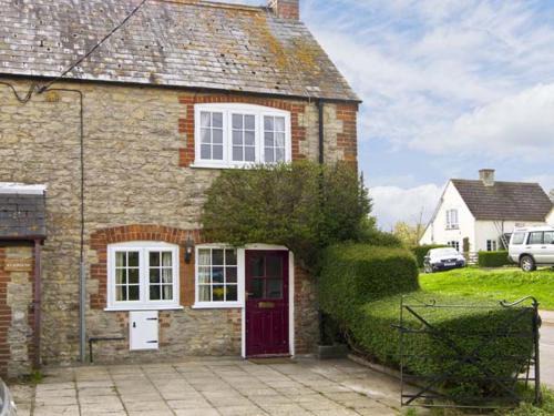 Thornford House | Candy Cottage