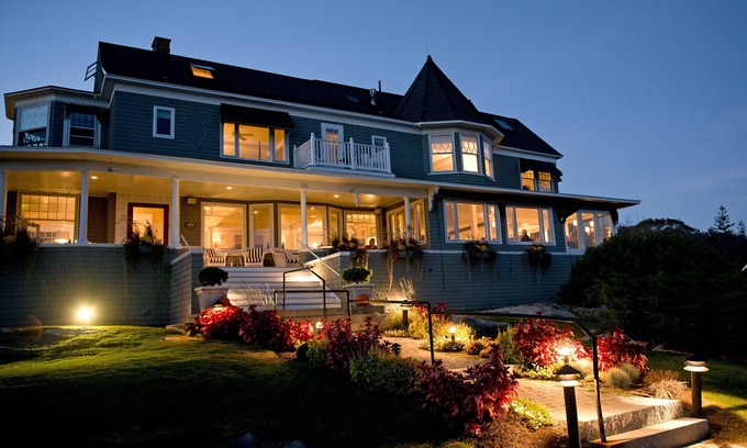 Kennebunkport House | Cape Arundel Inn and Resort
