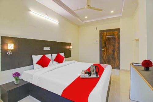 Vanasthalipuram Hotel | Capital O Ragas Inn