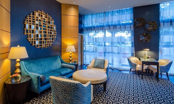 Dupont Circle Hotel | Capital Vacay! 4 King Units, City View, Pet-friendly Property!