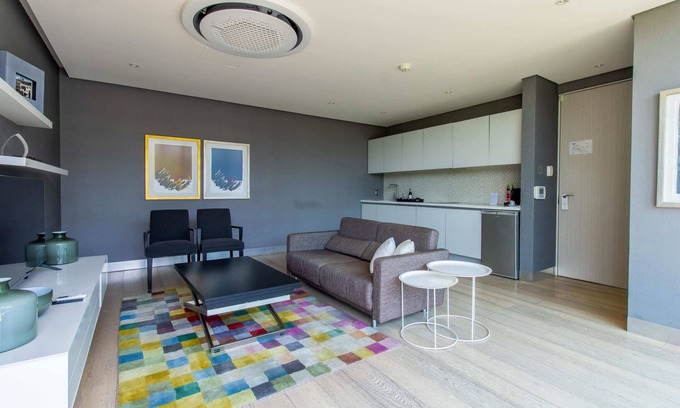 Alvaro Obregon Condo | Capitalia - Luxurious Condo-Hotel