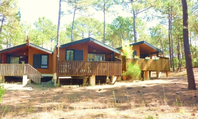 Carcans Ski Chalet | Carcans Maubuisson: Pretty Nice Apartment Overlooking Park