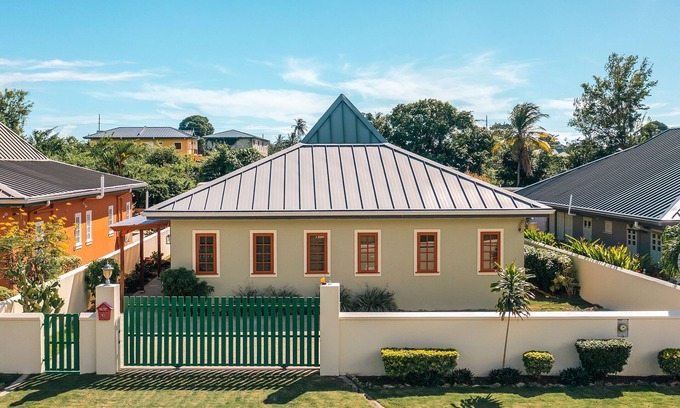 Canaan Villa | Cardinal - Bram Villa