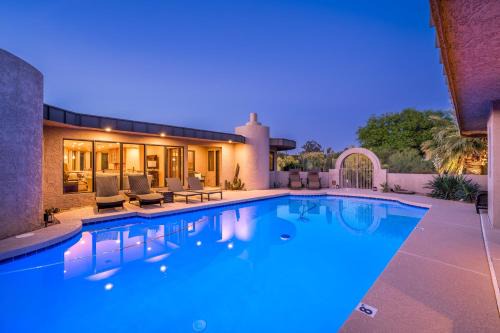 Carefree Fore House | Carefree Crest: Jaw Dropping VIEWS Pool 2 Casitas Outdoor Living