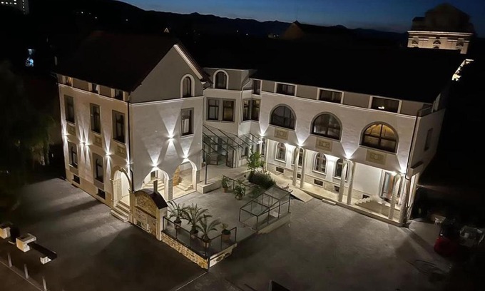 Alba Iulia Hotel | Carolina Heritage