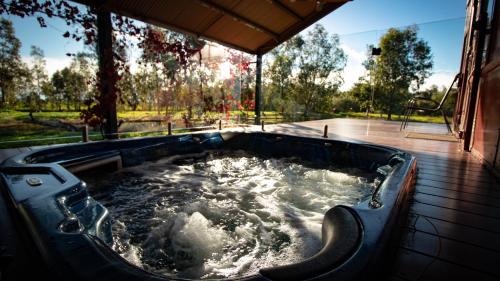 Roslynmead House | Carriages Spa Retreat