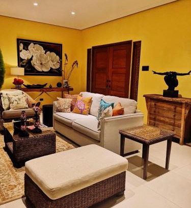Oslob Villa | Casa Acantilado Oslob - 3BR