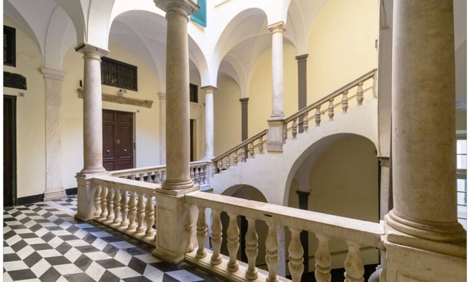 Genoa Historical Centre Apartment | Casa Acquario Vintage 2 rooms-AC-elevator-historical Palazzo